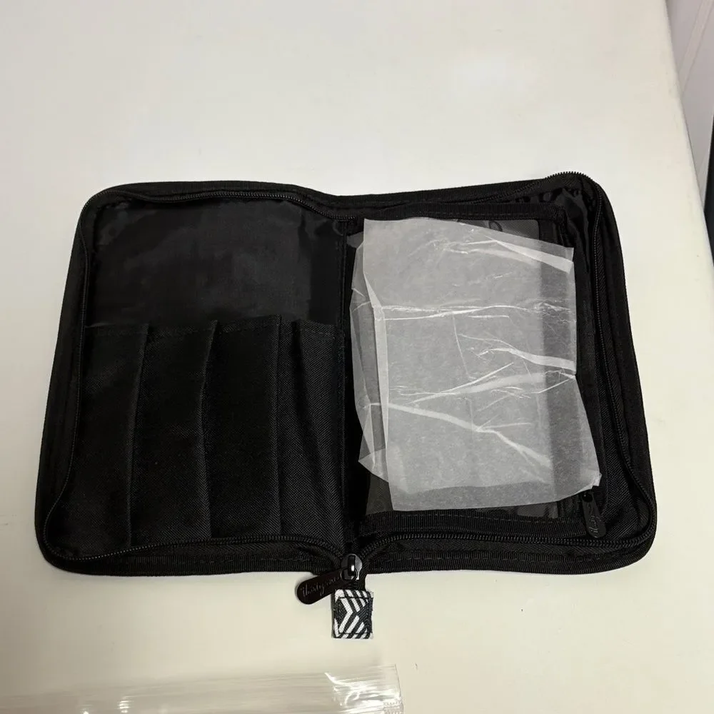 NWT Thirty-One Black and White Makeup Bag